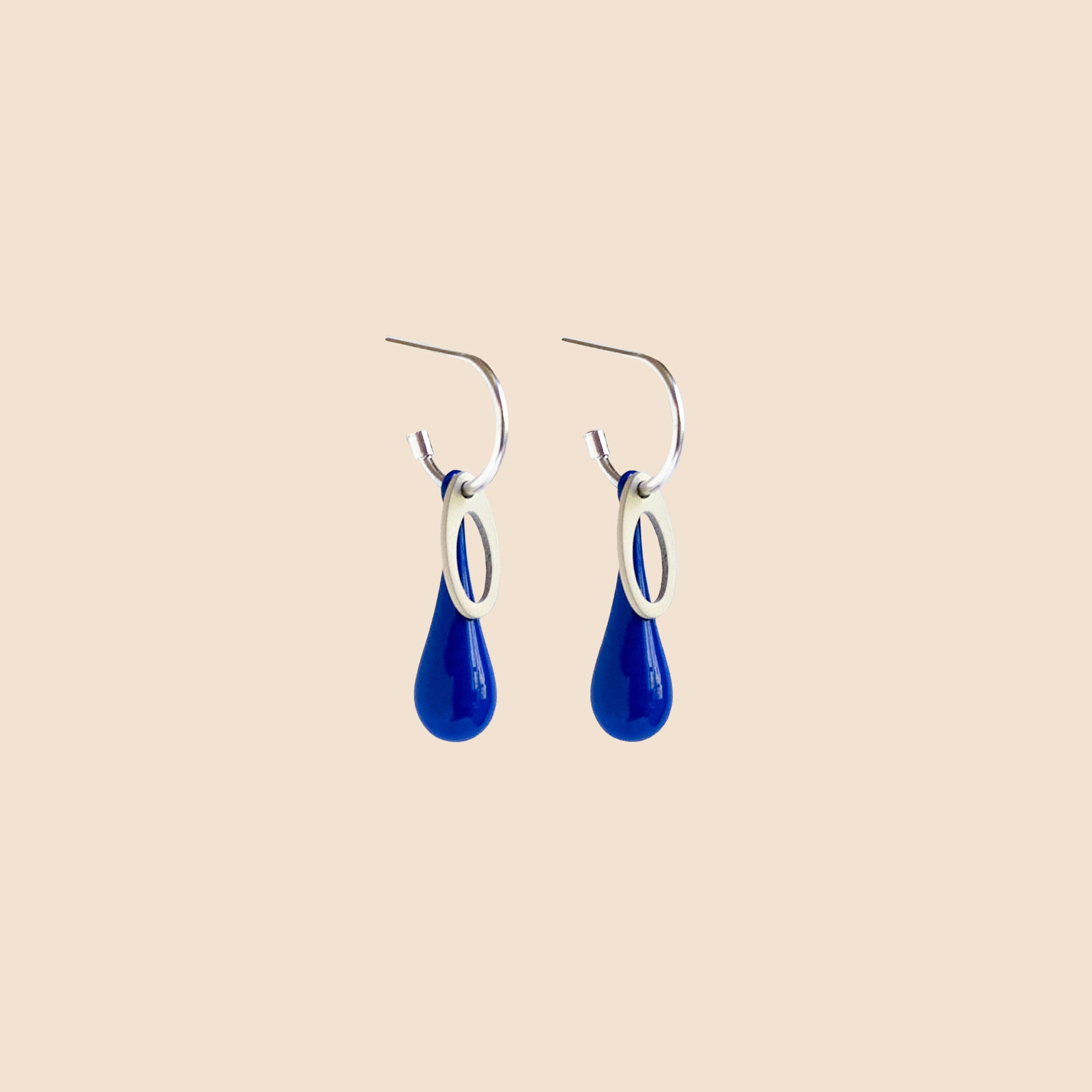 M&M Bold Earrings - Blue/Cream